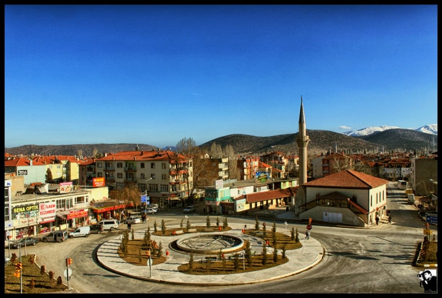 Antalya Korkuteli’nde Kaliteli Yapı ve Hırdavat Çözümleri: Hasan Bilgin Yapı Malzemeleri