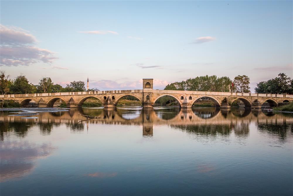 Edirne Meriç Yapı Malzemeleri ve Nalbur Hizmetleri | Hasan Bilgin Yapı Malzemeleri
