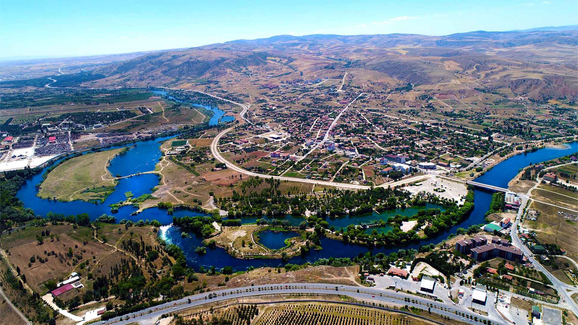 Kırıkkale Bahşılı’da Kaliteli ve Güvenilir Yapı Malzemeleri Hasan Bilgin Yapı Malzemeleri ile Sağlam Yapıların Temeli