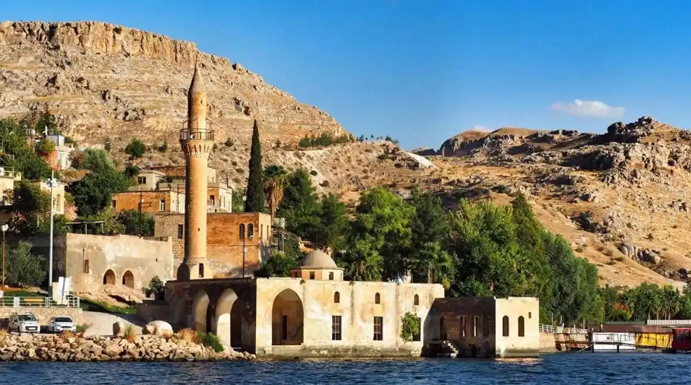 Bozova’da Güvenilir Yapı Malzemeleri Tedarikçisi: Hasan Bilgin Yapı Malzemeleri