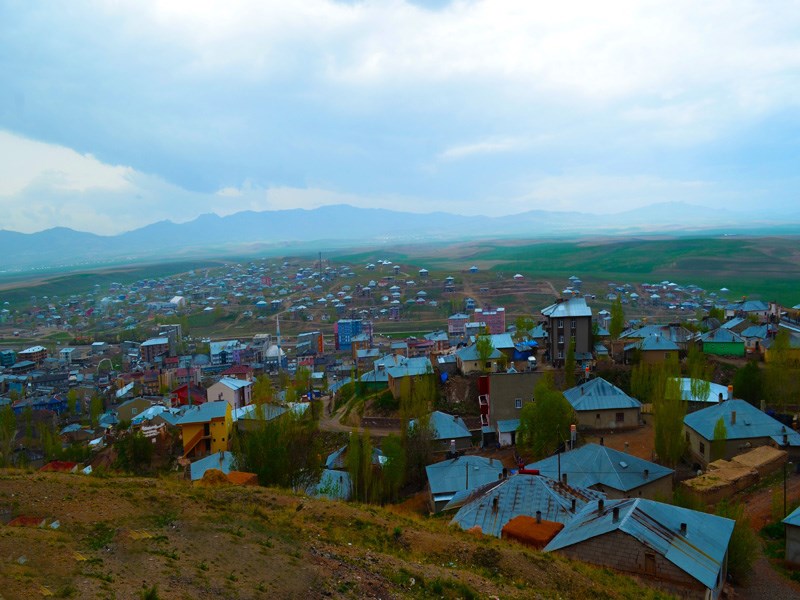Van Özalp Yapı Malzemeleri Sektöründe Güvenin Adı: Hasan Bilgin Yapı Malzemeleri